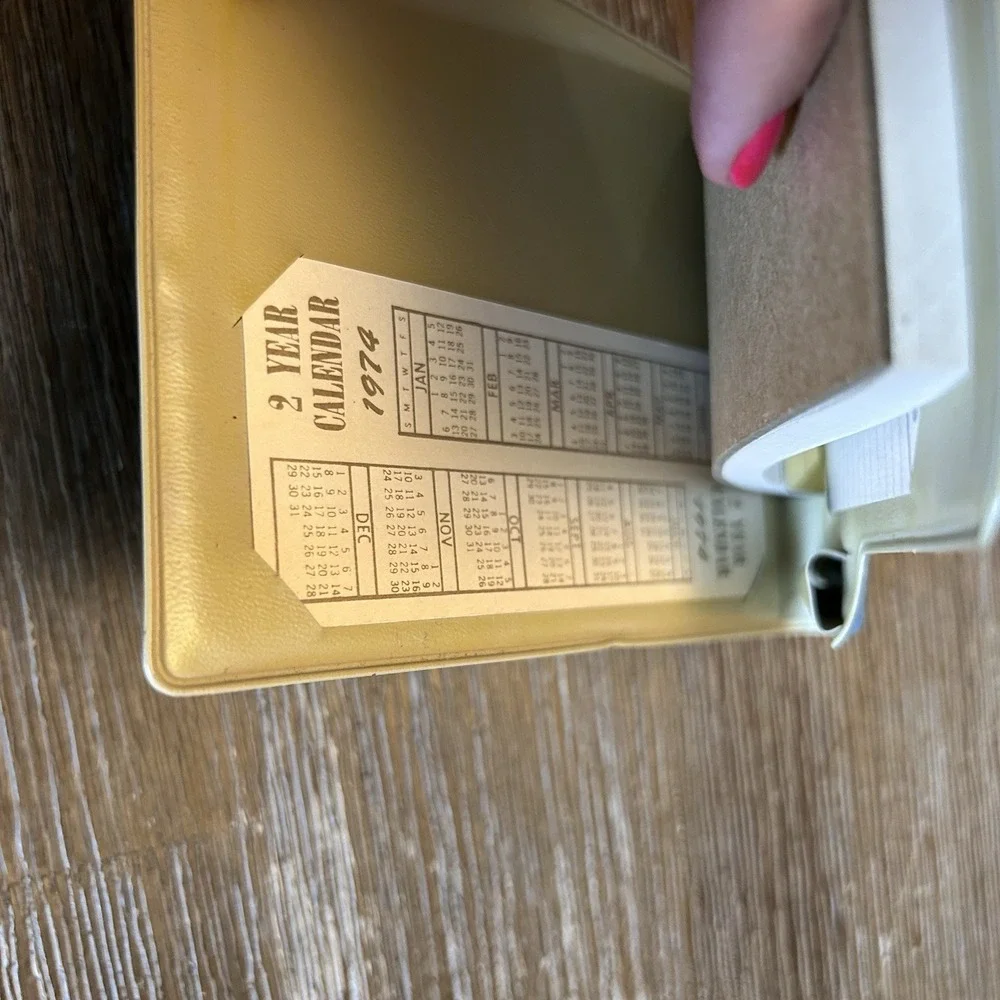 vintage Disneyland desk memo pad holder Calendar 1974‎ Mickey Mouse Walt Disney